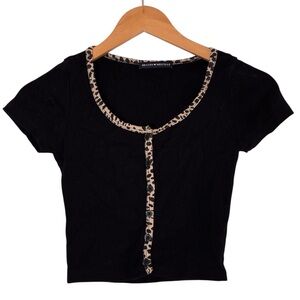 Brandy Melville | Black crop stretch black and animal print trim button up top